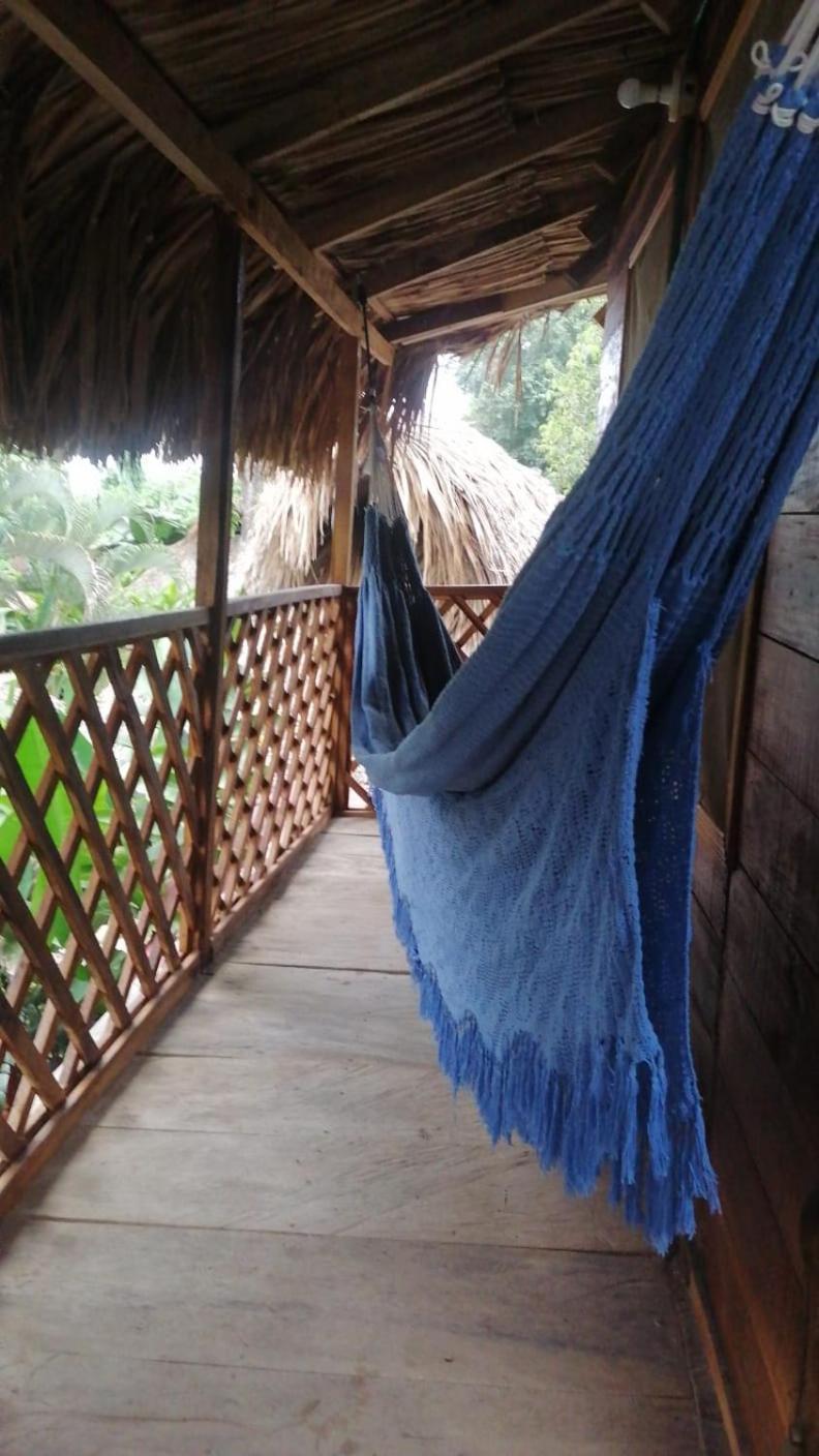 Hostel Cattleya ปาโลมิโน ภายนอก รูปภาพ